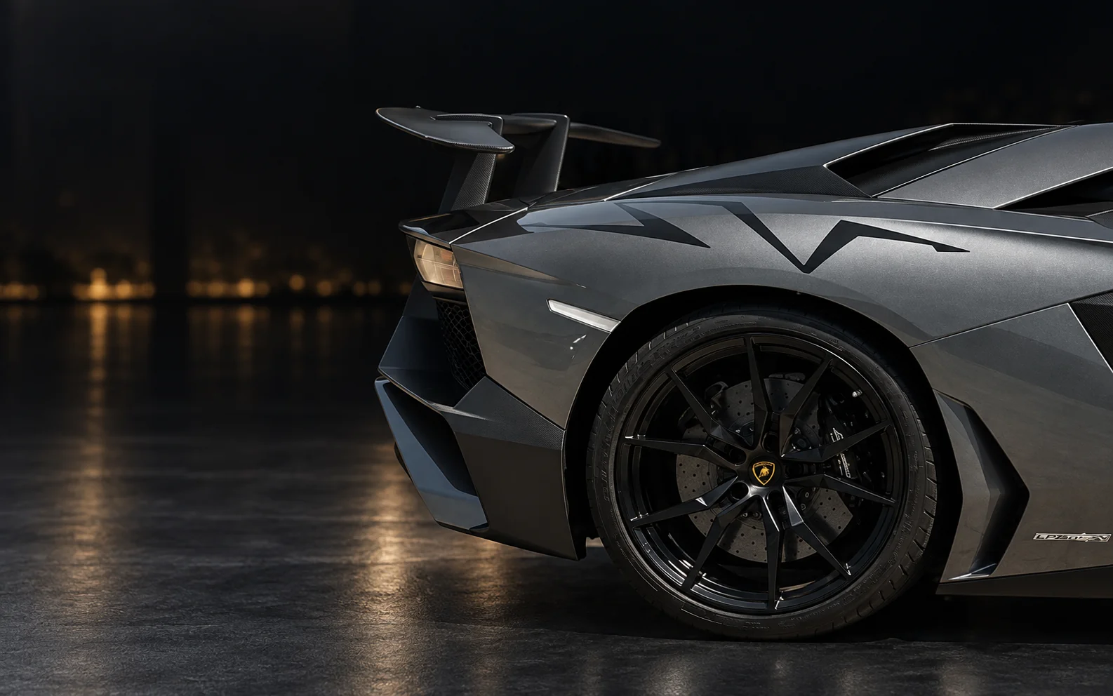Dione forged wheel, carbon-ceramic disc and LP 750-4 SV badge detail