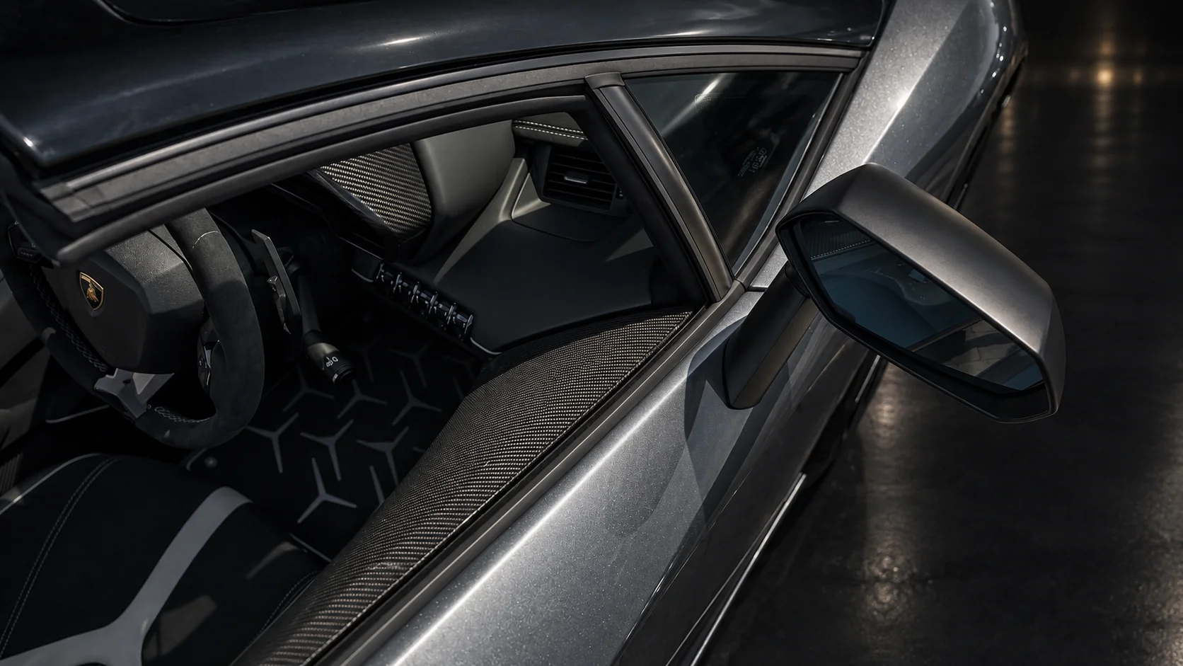 Lamborghini Aventador SV Roadster, gallery photo 29 of 65