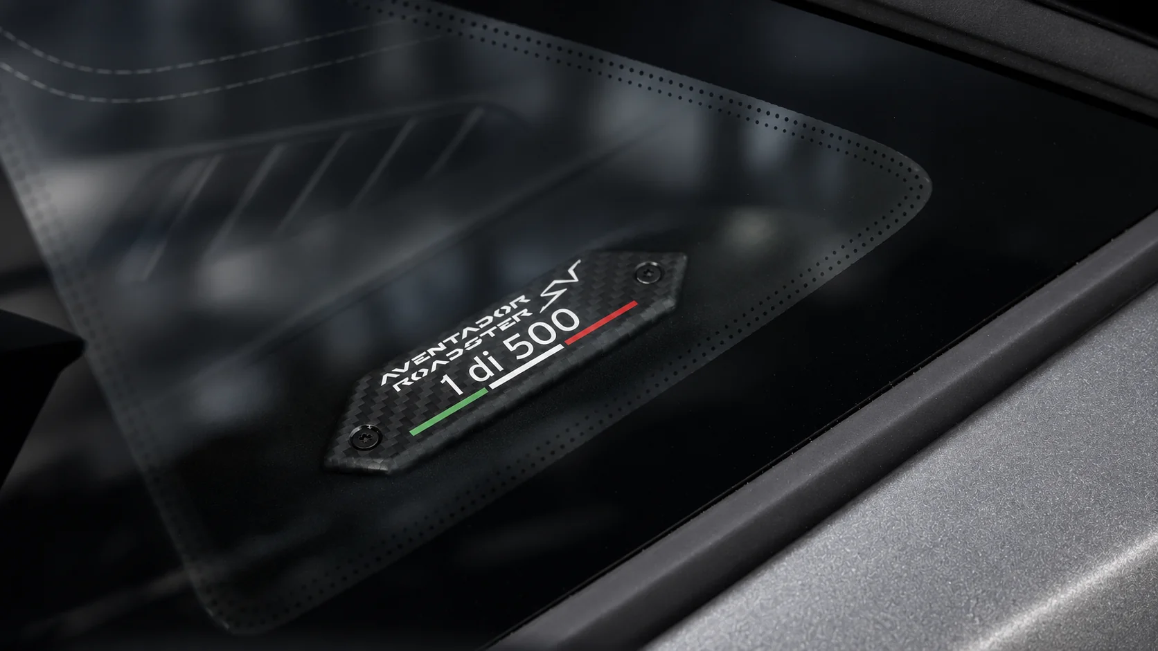 Lamborghini Aventador SV Roadster, gallery photo 37 of 65