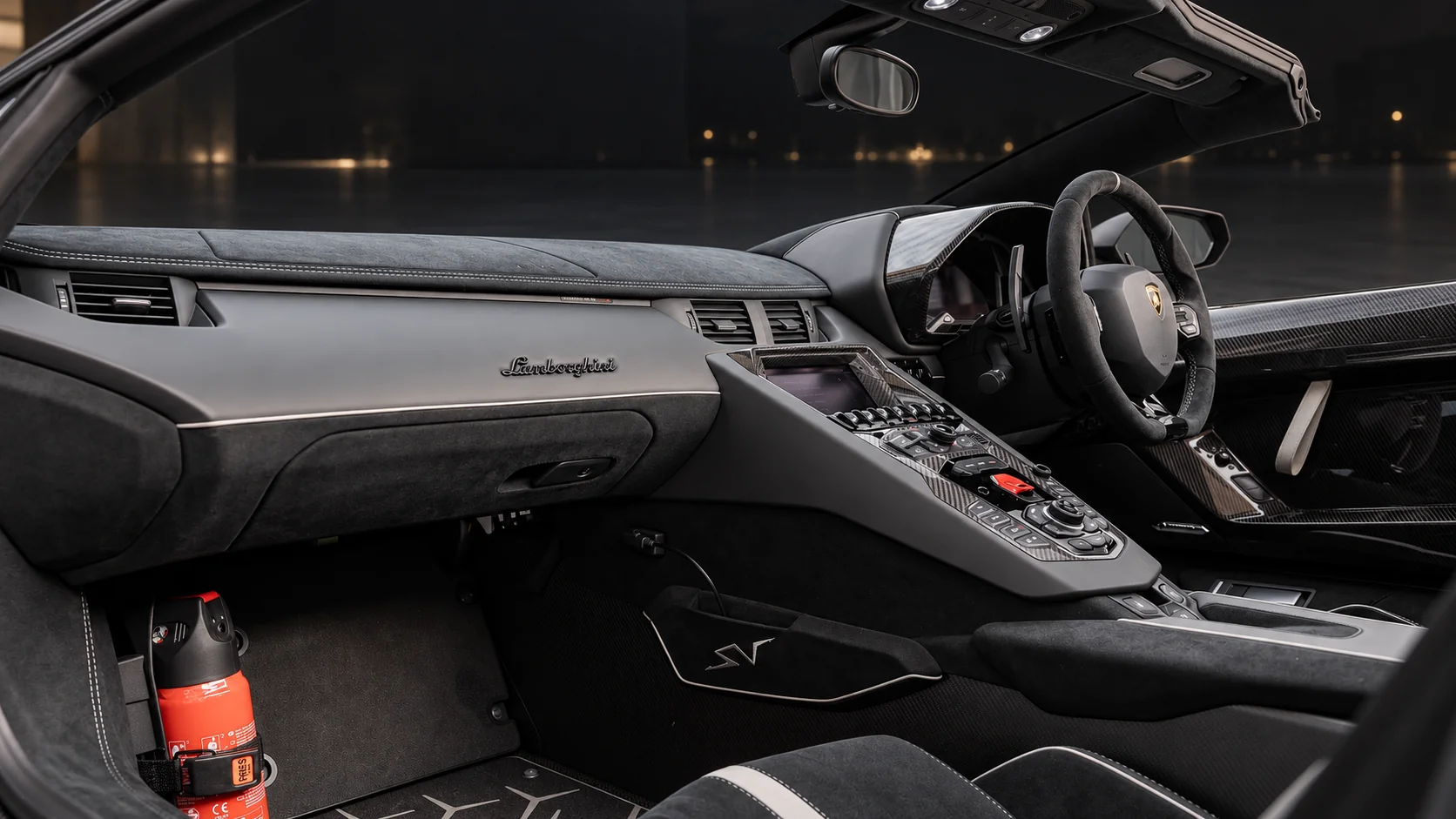 Lamborghini Aventador SV Roadster, gallery photo 48 of 65