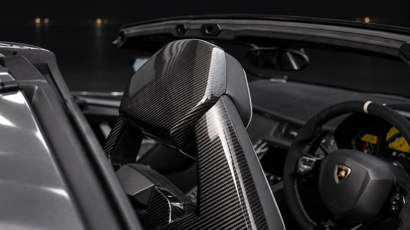 Lamborghini Aventador SV Roadster, gallery photo 49 of 65