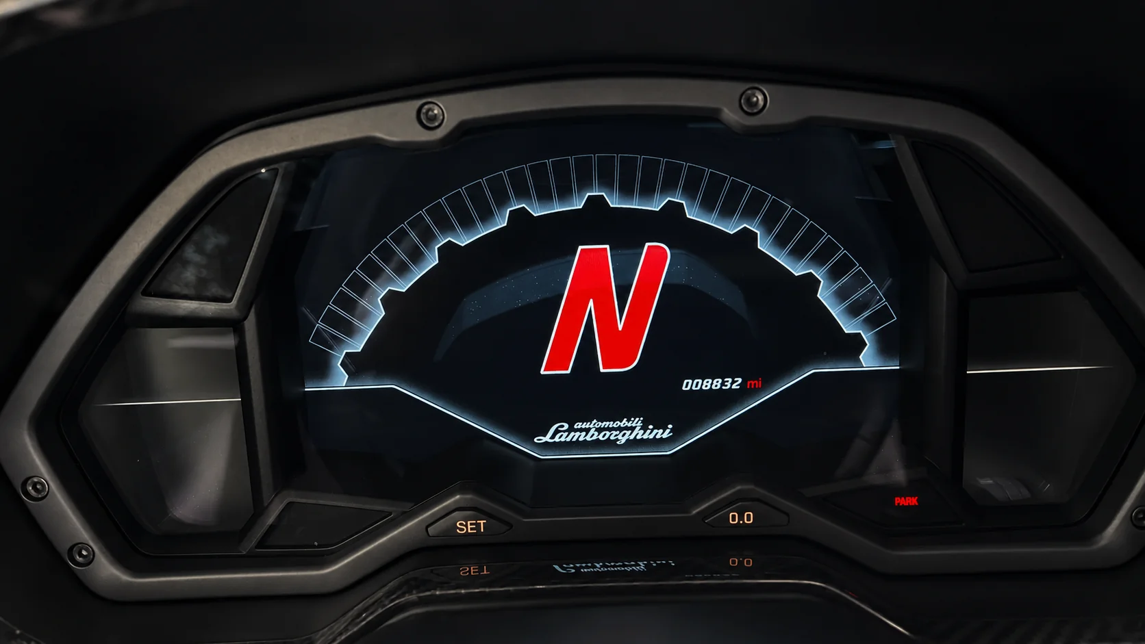Lamborghini Aventador SV Roadster, gallery photo 55 of 65